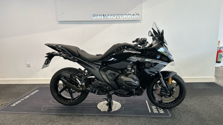 BMW R1300 RS SE (25MY)